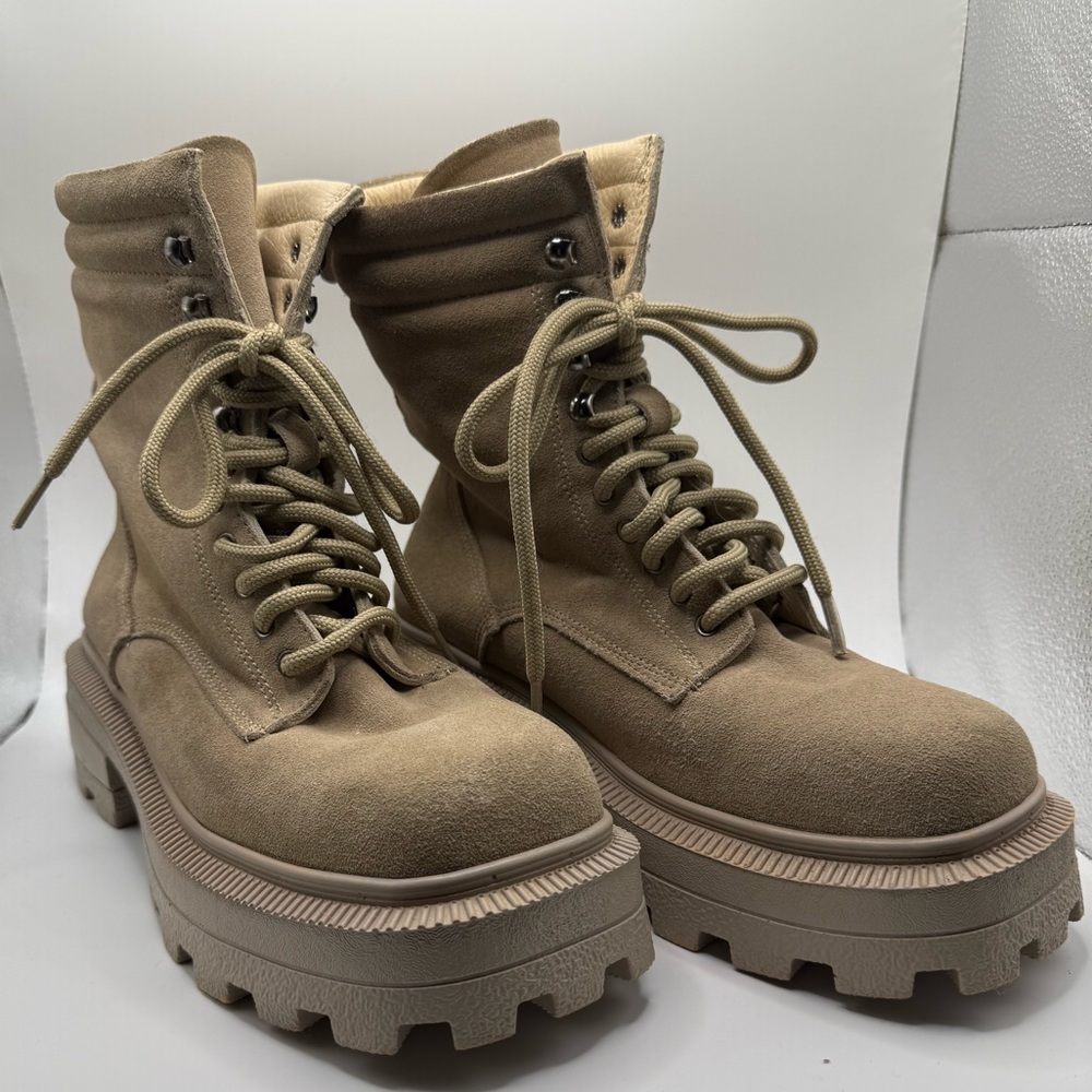 Steve Madden tan suede lace-up combat boots SZ 8.5 EUR 39